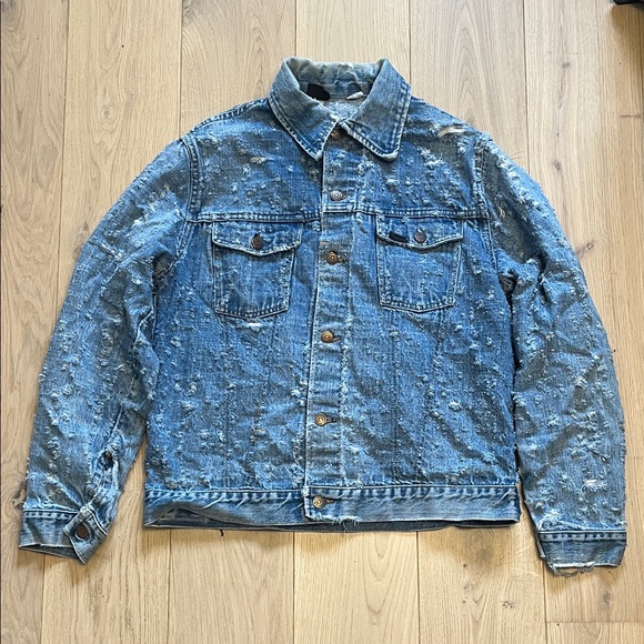 Men's Distressed Denim Jacket - Picture 1 of 2